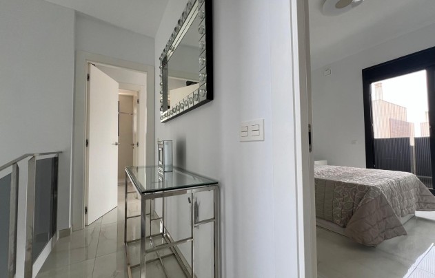 Herverkoop - Villa - Orihuela Costa - Lomas De Cabo Roig