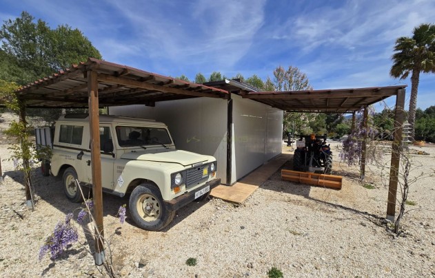 Resale - Villa - Sax