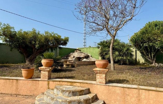 Resale - Villa - San Miguel de Salinas