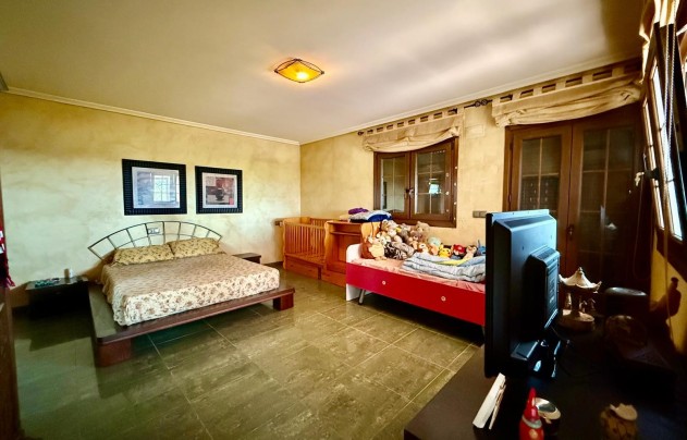 Resale - Villa - San Miguel de Salinas