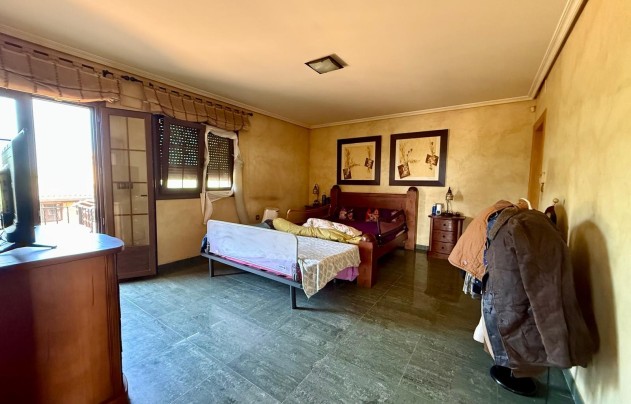 Resale - Villa - San Miguel de Salinas