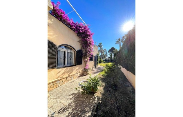 Revente - Villa - Villamartín