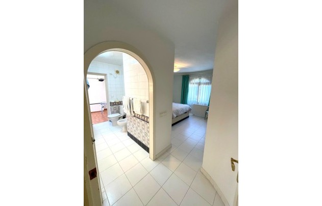 Revente - Villa - Villamartín