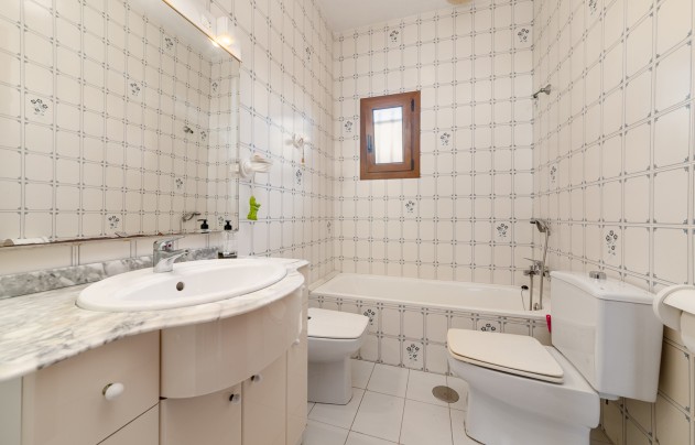 Reventa - Villa - Torrevieja - La Mata