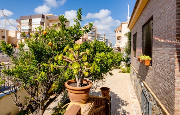 Reventa - Villa - Torrevieja - La Mata
