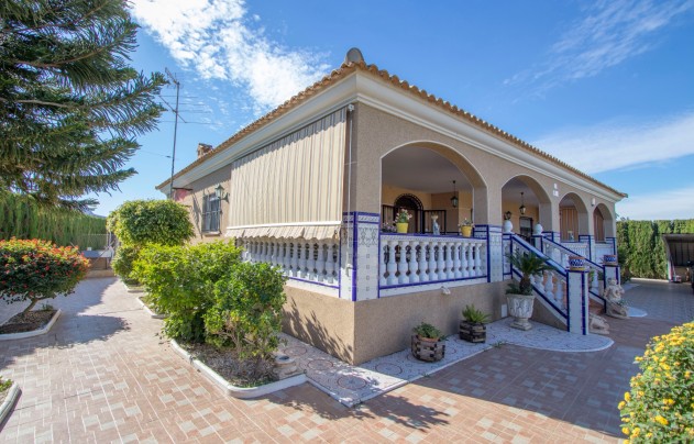 Reventa - Villa - Alicante
