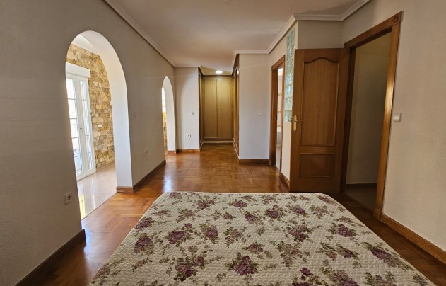 Herverkoop - Villa - Los Alcazares