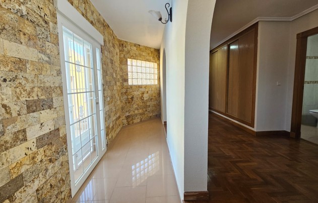 Herverkoop - Villa - Los Alcazares