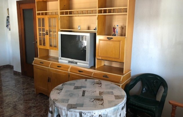 Resale - Villa - Los Alcazares