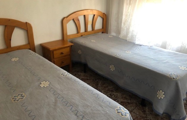 Resale - Villa - Los Alcazares