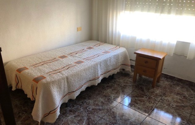 Resale - Villa - Los Alcazares