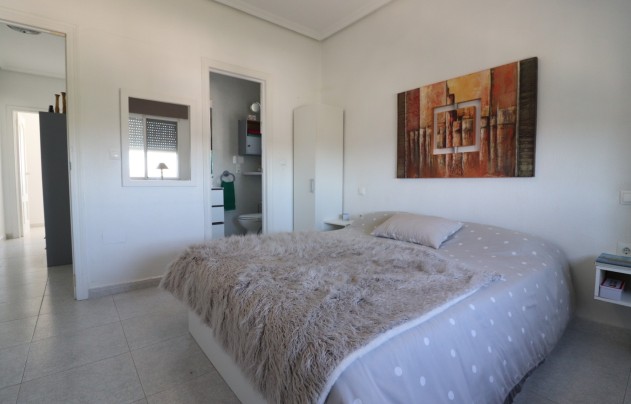 Resale - Villa - Algorfa - Lomas de La Juliana