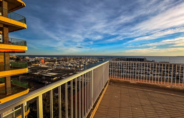 Resale - Apartment - Santa Pola - Puerto