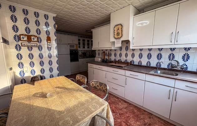 Resale - Apartment - Santa Pola - Puerto