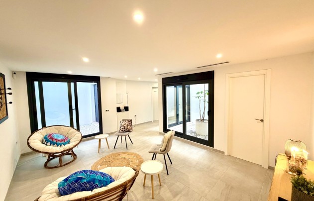 Herverkoop - Villa - San Miguel de Salinas