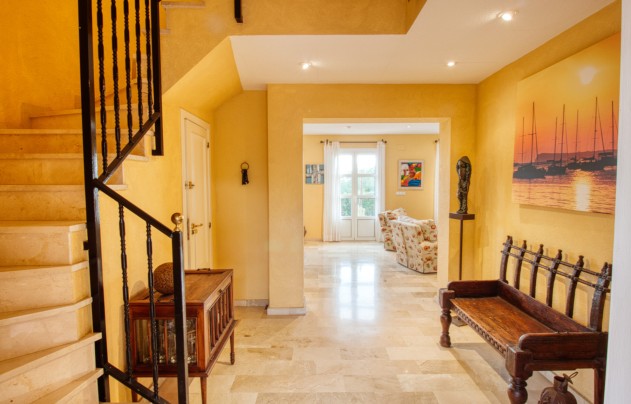 Resale - Villa - Benidorm - Zona de Poniente