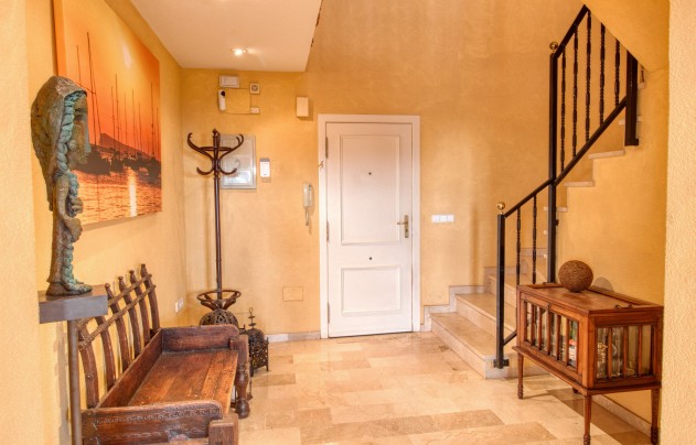 Resale - Villa - Benidorm - Zona de Poniente