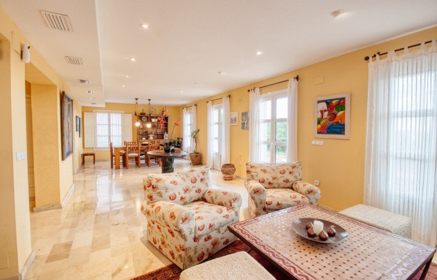 Resale - Villa - Benidorm - Zona de Poniente