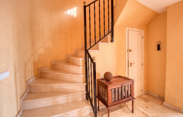 Resale - Villa - Benidorm - Zona de Poniente