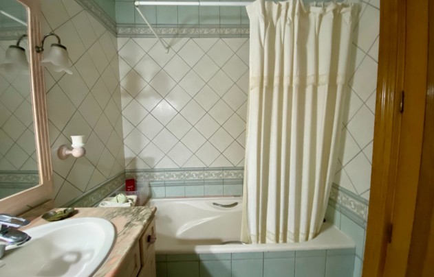 Revente - Apartment - Torrevieja - Playa del Cura