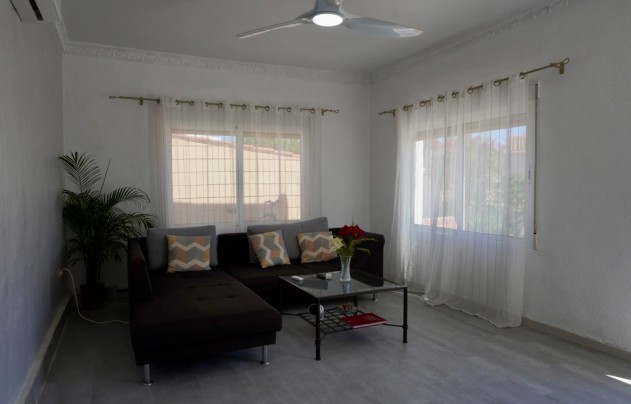 Revente - Villa - Ciudad Quesada