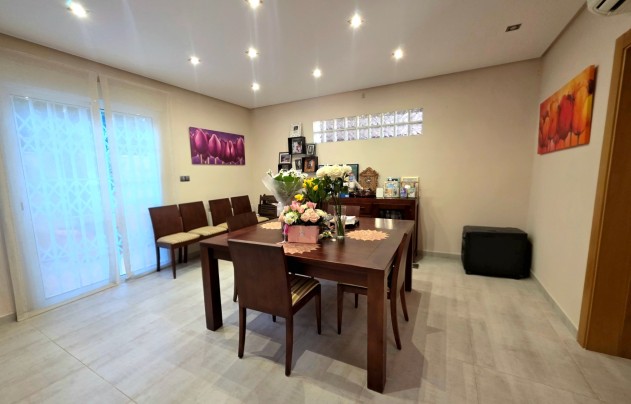 Revente - Villa - Torrevieja - Cabo Cervera