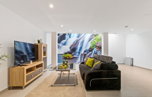 Revente - Villa - Torrevieja - Aguas Nuevas