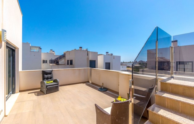 Revente - Villa - Torrevieja - Aguas Nuevas