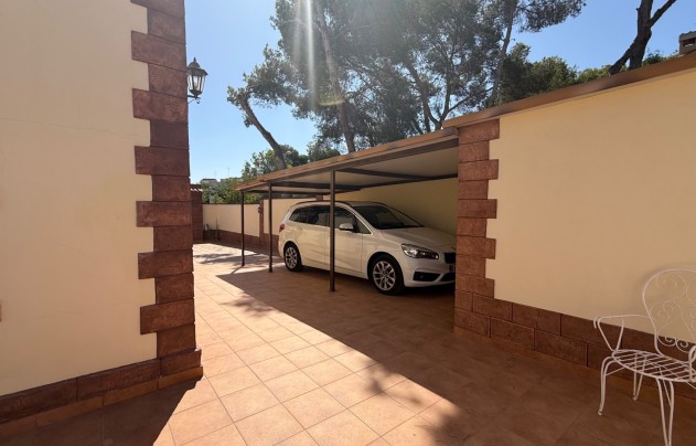 Resale - Villa - Torrevieja - Costa Blanca Sur