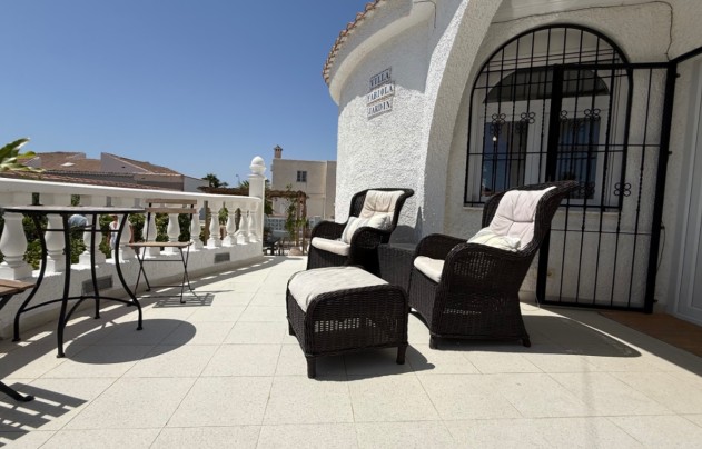 Resale - Villa - Torrevieja - Costa Blanca Sur