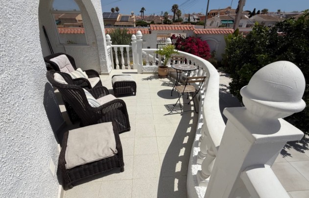 Resale - Villa - Torrevieja - Costa Blanca Sur