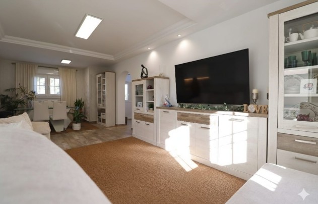 Revente - Villa - Orihuela Costa - Villamartín