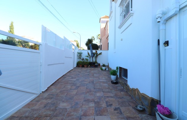 Revente - Villa - Orihuela Costa - Villamartín