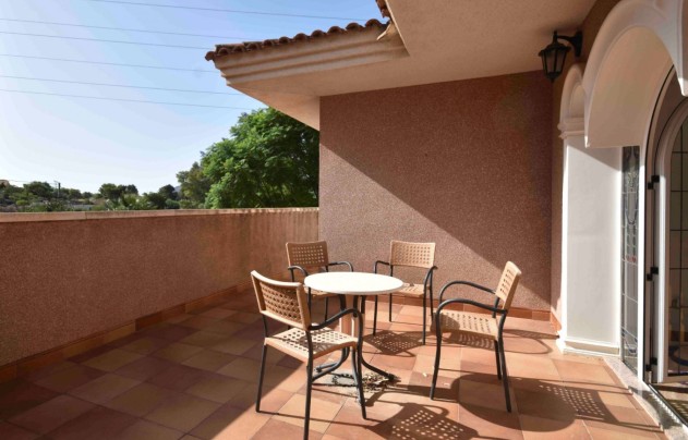 Resale - Villa - Orihuela