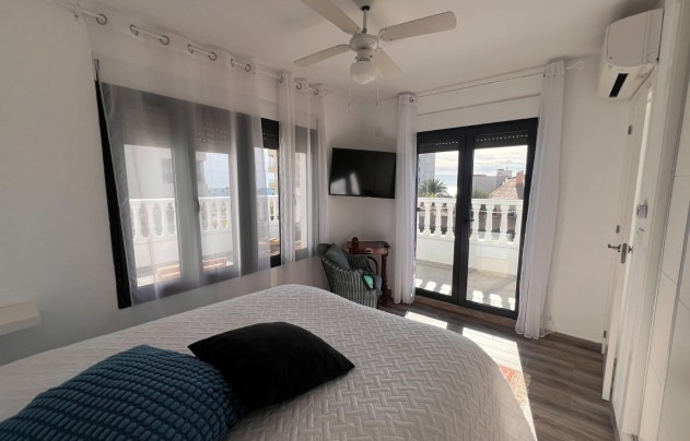 Herverkoop - Huis - Orihuela Costa - Punta Prima