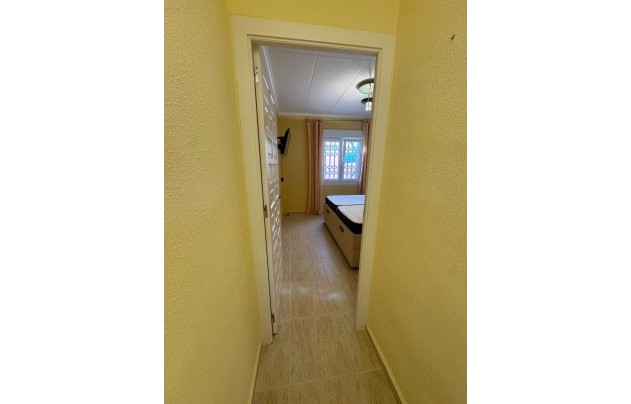 Resale - Villa - Mil Palmeras