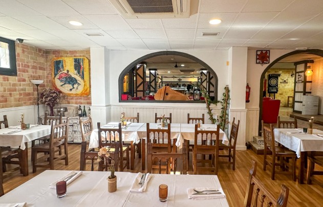 Revente - Commercial - Torrevieja - Nueva Torrevieja