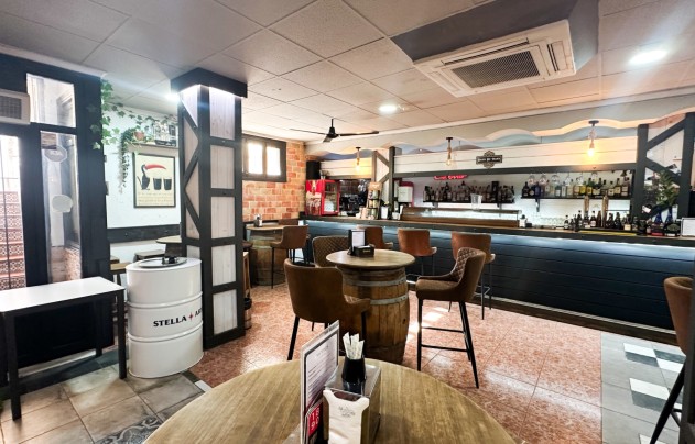 Revente - Commercial - Torrevieja - Nueva Torrevieja