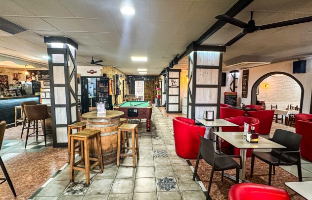 Revente - Commercial - Torrevieja - Nueva Torrevieja