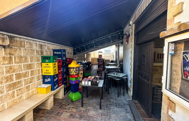 Revente - Commercial - Torrevieja - Nueva Torrevieja