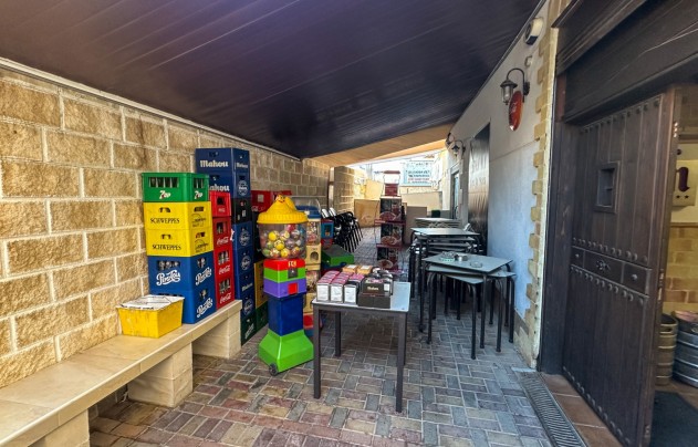 Revente - Commercial - Torrevieja - Nueva Torrevieja