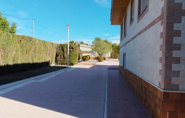 Revente - Villa - Sax