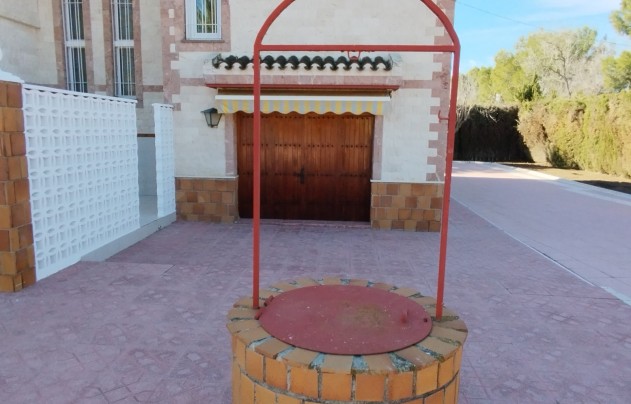 Revente - Villa - Sax