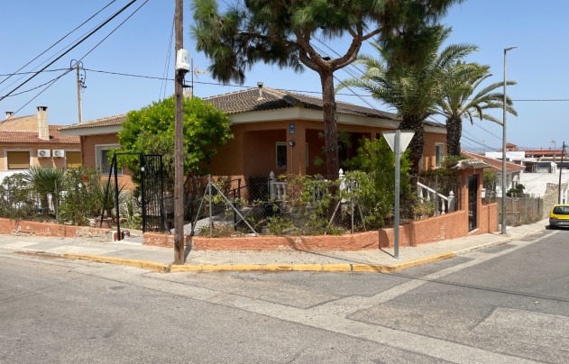 Resale - Villa - Benijofar - Pueblo