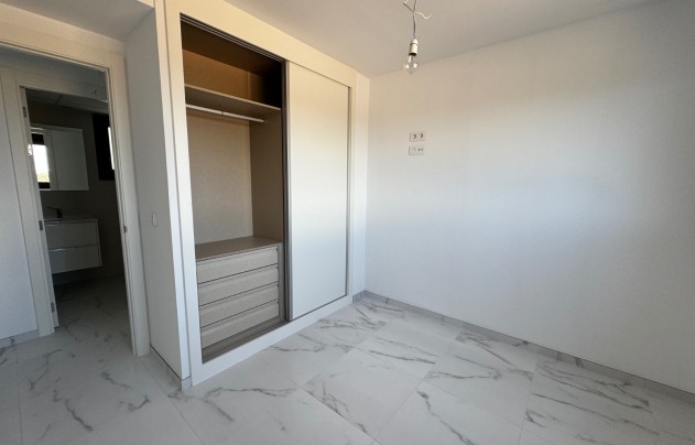 Resale - Apartment - Punta Prima