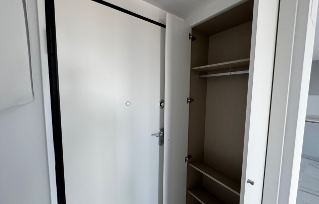 Resale - Apartment - Punta Prima