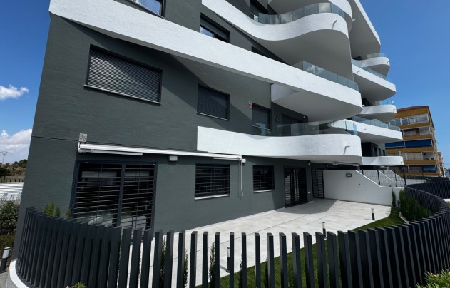 Resale - Apartment - Punta Prima