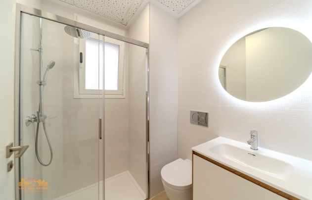 Resale - Apartment - Torrevieja - Playa Los Locos