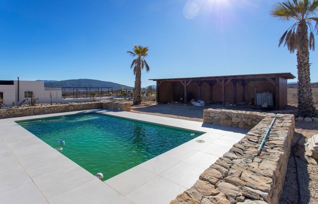 Resale - Villa - Pinoso - Campo