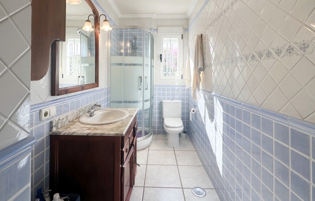 Resale - Villa - La Mata